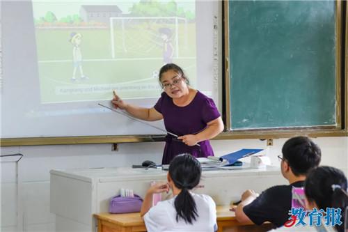 郑星 点亮求学明灯 陪伴是她最长情的告白 东南网 福建官方新闻门户